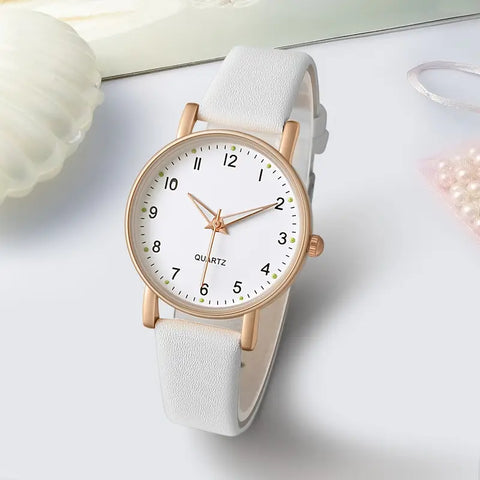 PU Leather Quartz Watch With Elegant Rose Gold Accents