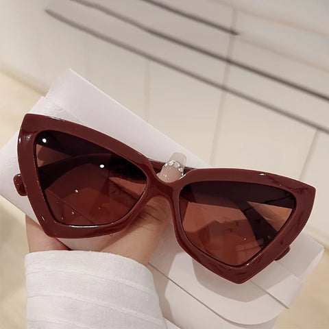 fashionable display glasses