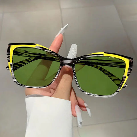 Stylish  Glasses with a Unique Color-Block Design And Leopard Print