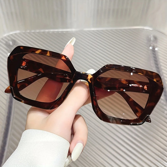 Oversized Geometric Fashion Glasses With Durable Plastic Frame